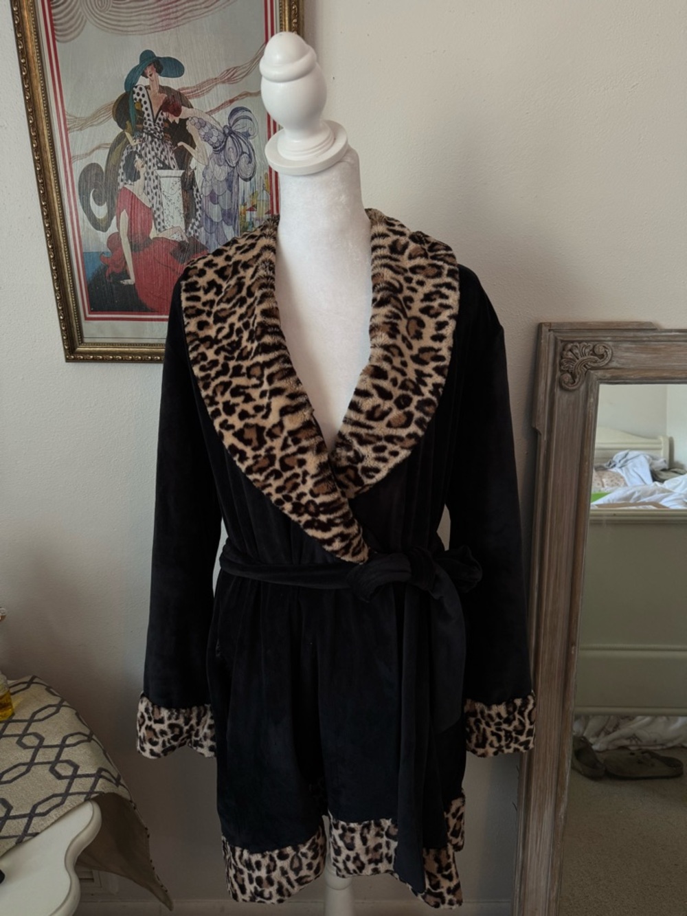 Vintage Betsey Johnson Robe
